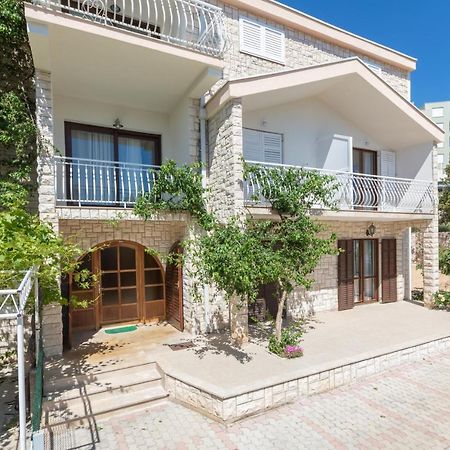 Miandmi Apartments Макарська Екстер'єр фото