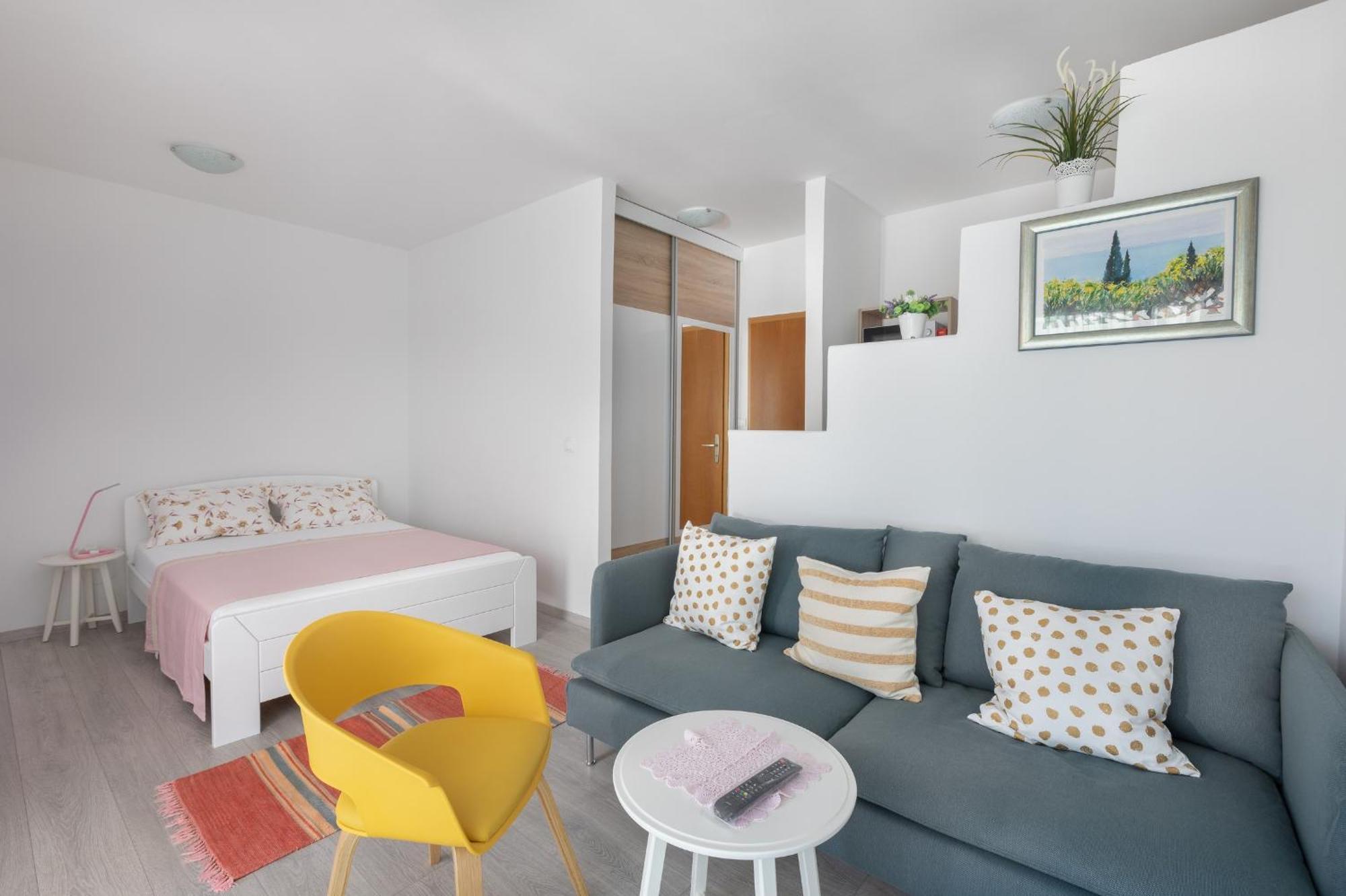 Miandmi Apartments Макарська Екстер'єр фото