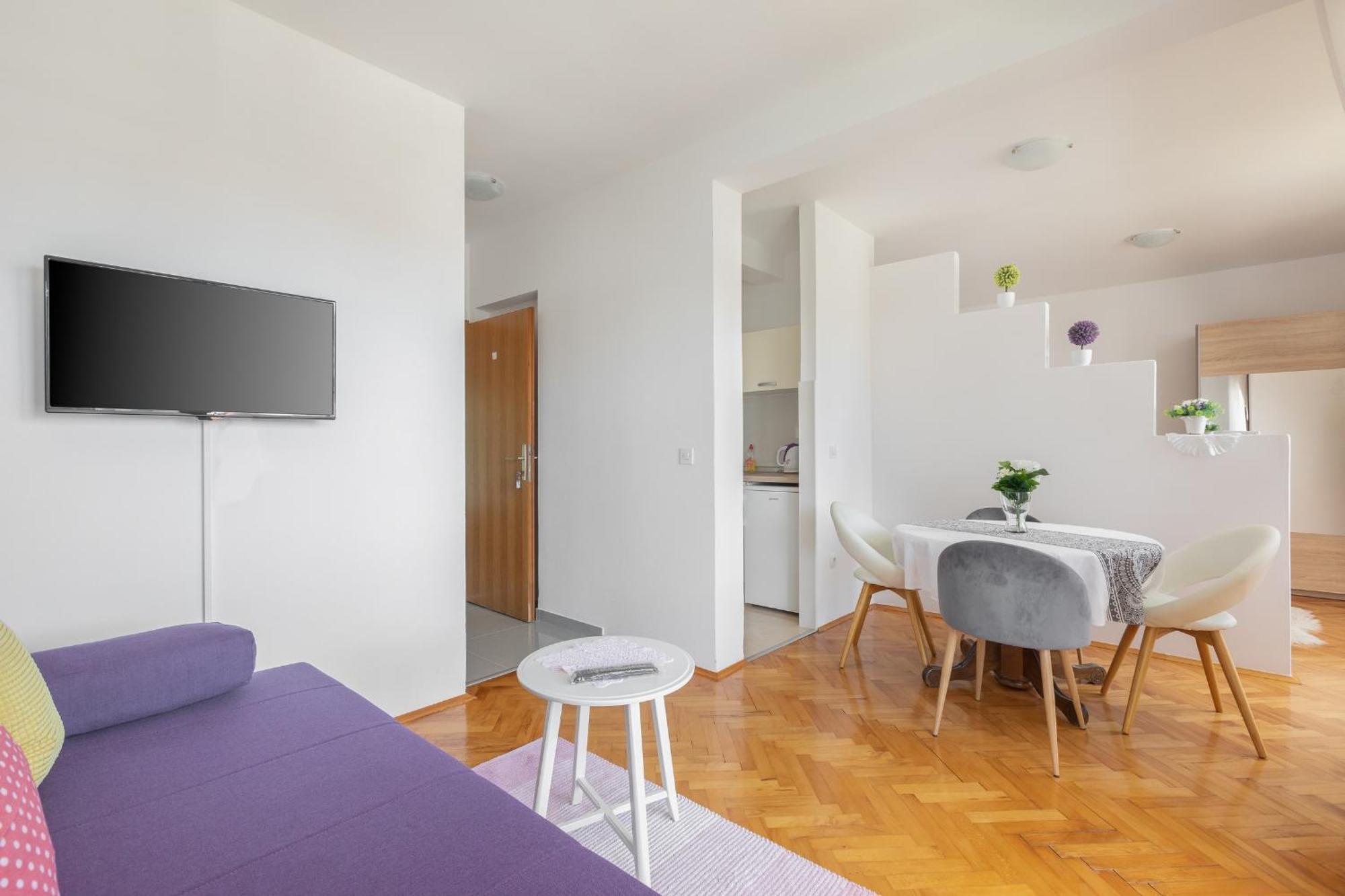 Miandmi Apartments Макарська Екстер'єр фото